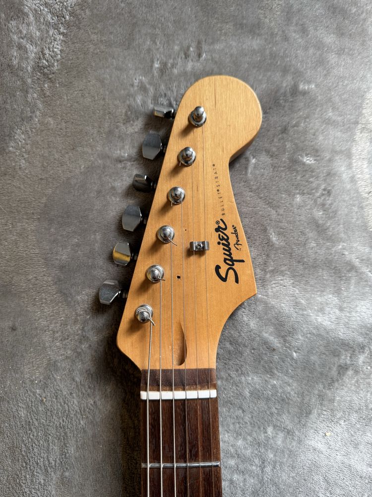 Squier Bullet Stratocaster | Czarna | HSS | Gitara Elektryczna