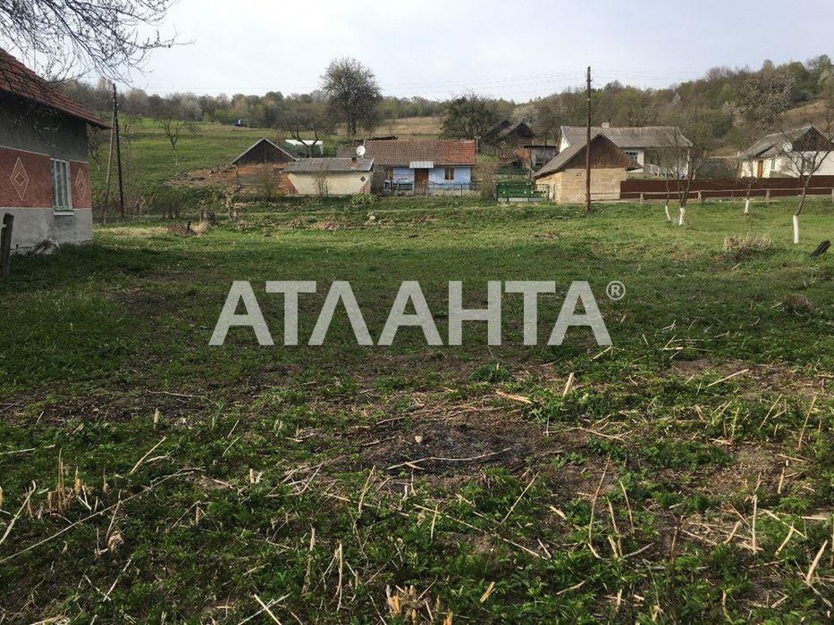 Продаж двох земельних ділянок площею 9. 5 і 23, 4 соток. с. Поляна,