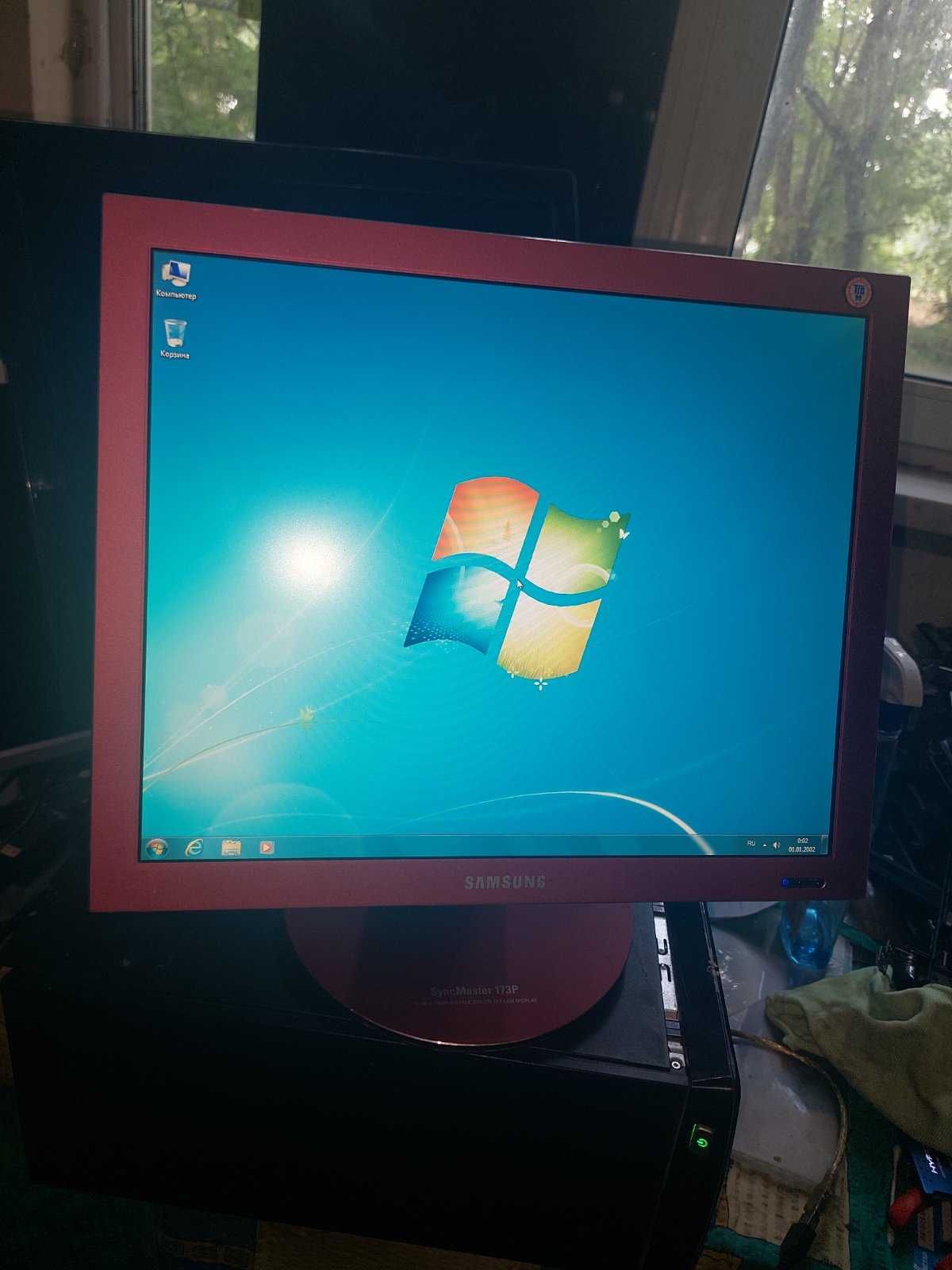 Монітор 17" Samsung SyncMaster 173P(Підійде в блекаут)