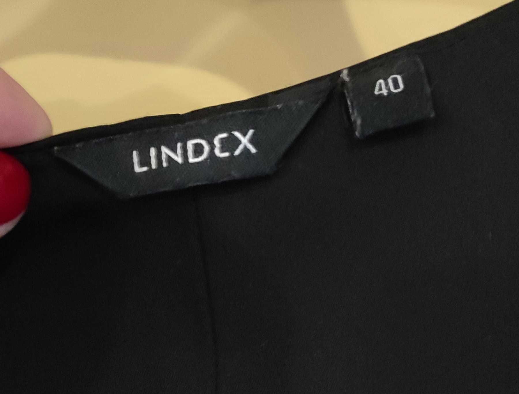 Czarna bluzka z kloszem Lindex 40