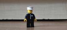 LEGO figurka policjant seria 18