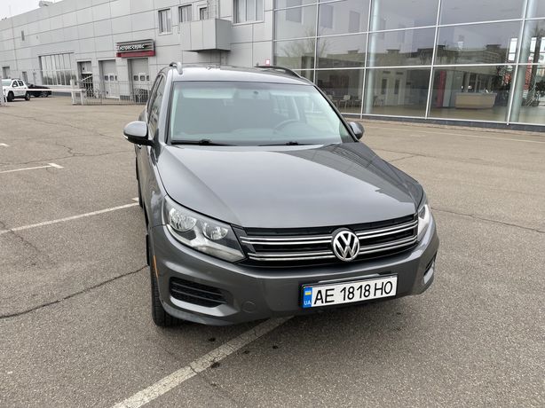 Продам Volkswagen Tiguan машину паркетник 2017