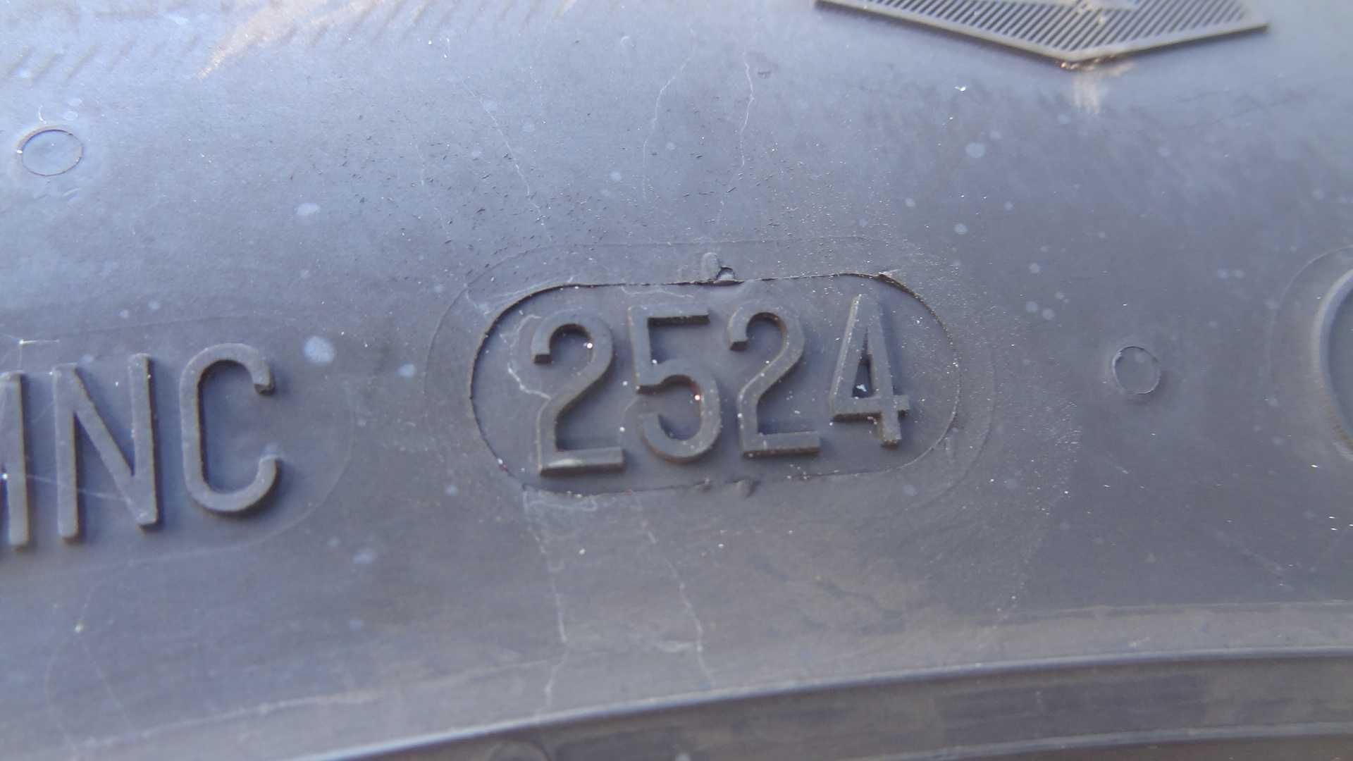 Toyota rav4 koła felgi aluminiowe  225/65 R17
