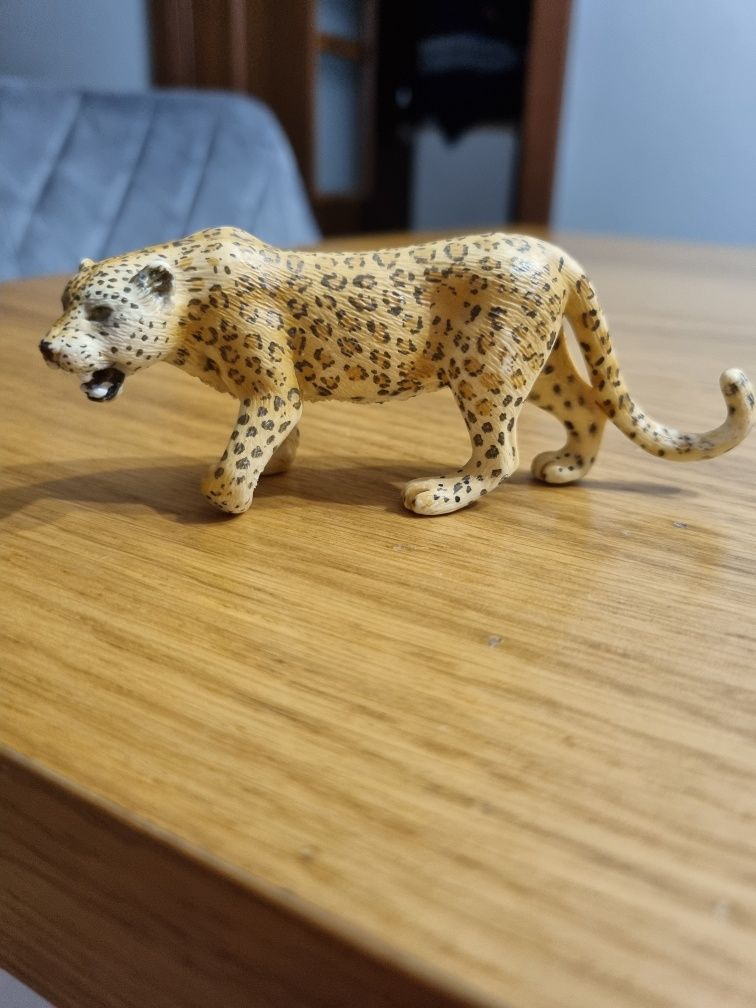 Figurka schleich