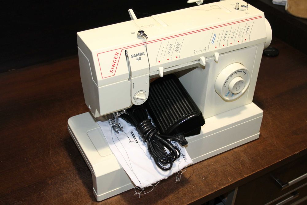 Maszyna do szycia SINGER SAMBA 40  po Serwisie! 6 MIESIĘCY GWARANCJI!