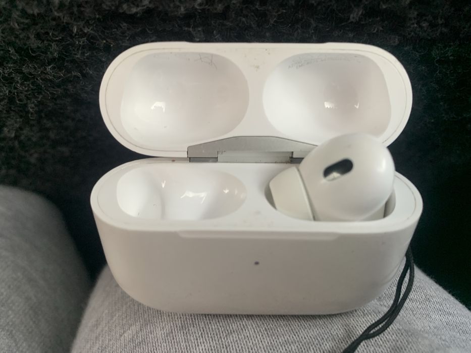 AirPods 2 Pro - Fone Lado Direito “R” / Caixa