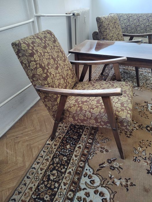Fotele Lisek PRL ława i sofa