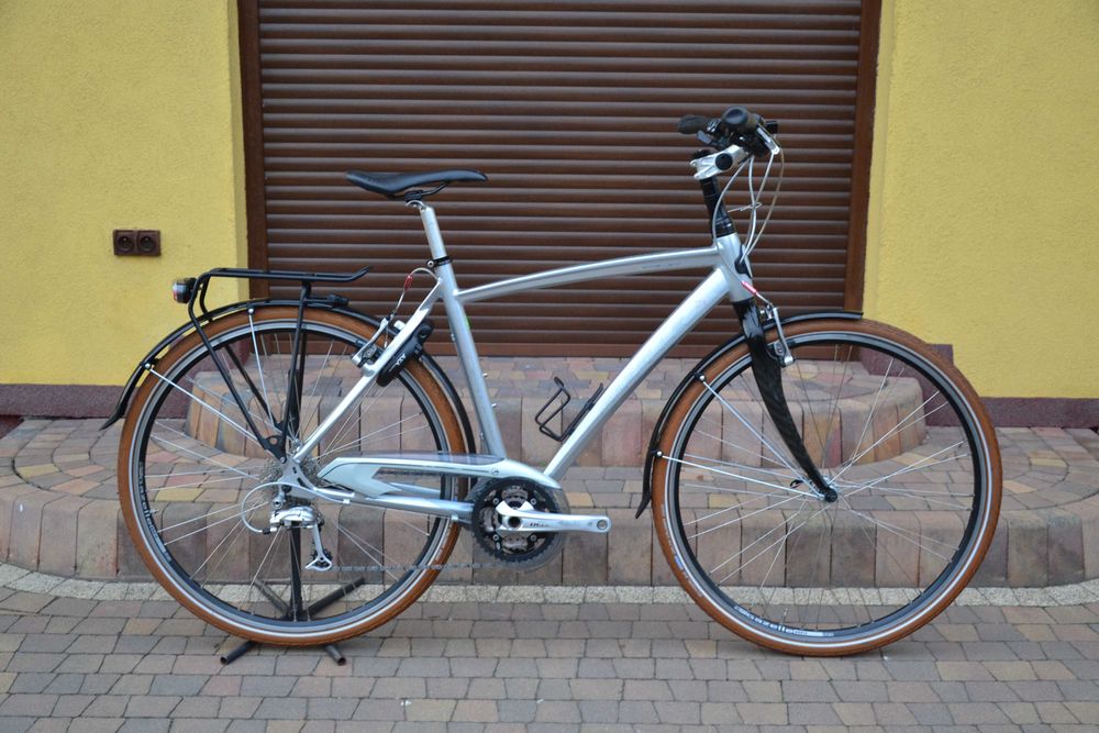 Gazelle Ultimate Sports Lite full Deore 3x9 karbon H53cm bdb