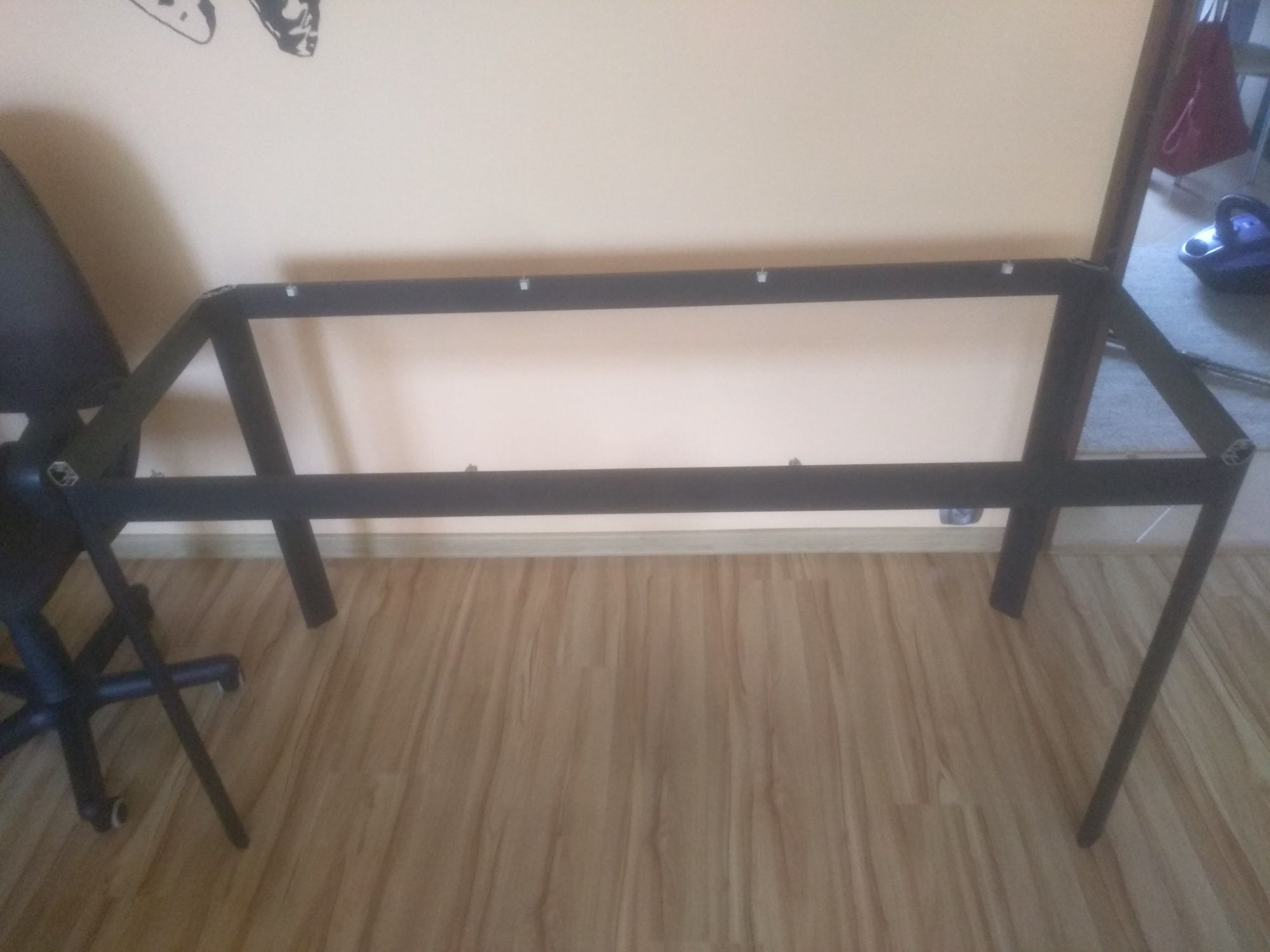 Stelaż czarny pod biurko stół solidny tanio