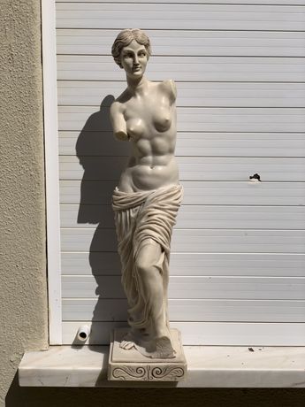 Estátua Vénus pó d mármore/ 45 cm altura/ feito Italia