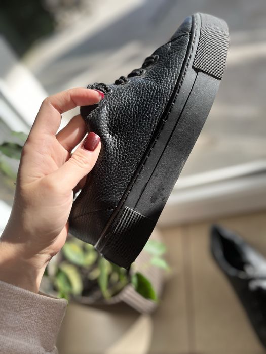 Кеди шкіряні жіночі/кросівки/взуття