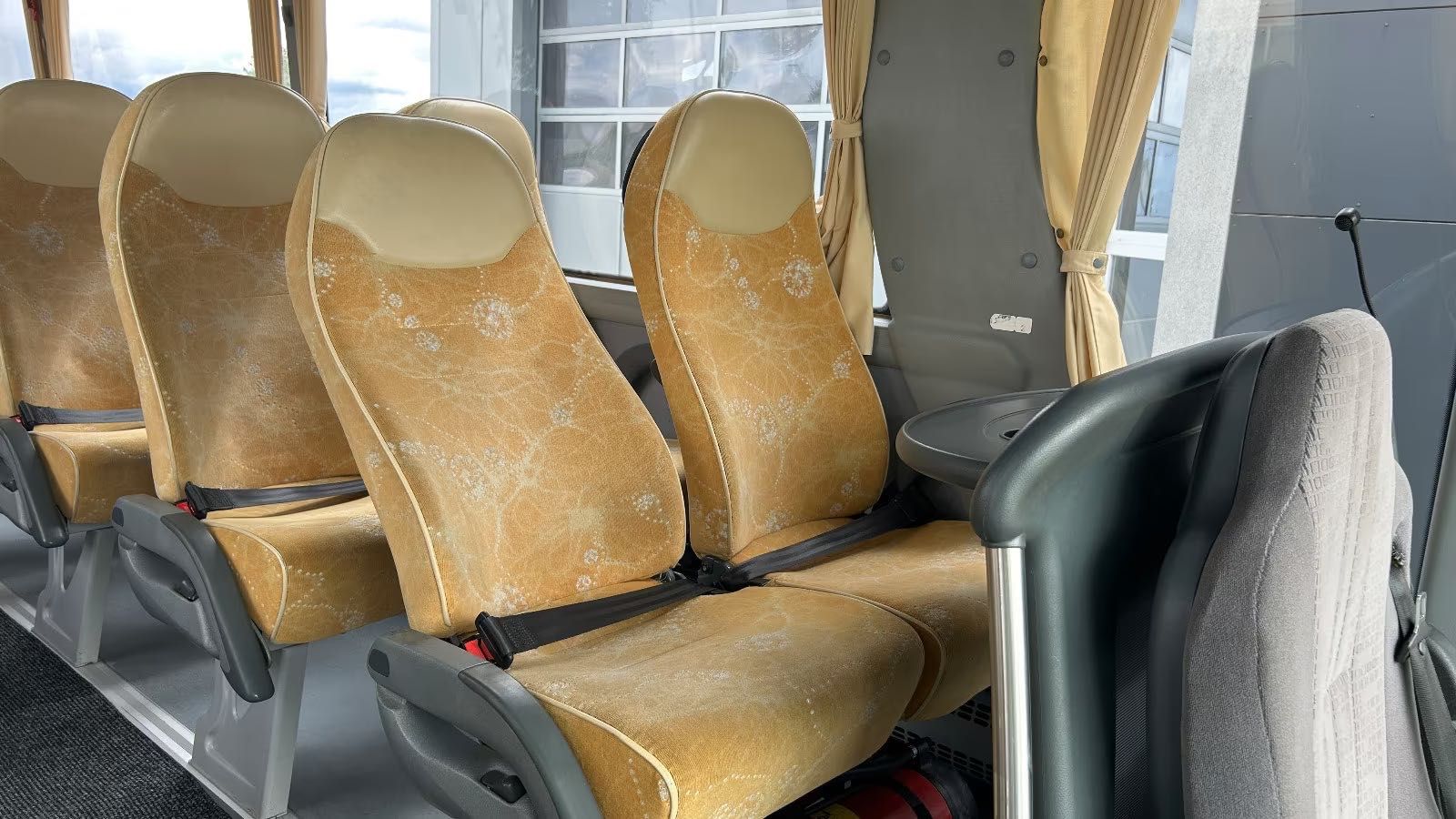 Автобус туристичний MAN R 08 Lions Coach E5 | 2009 рік | 489 454 км