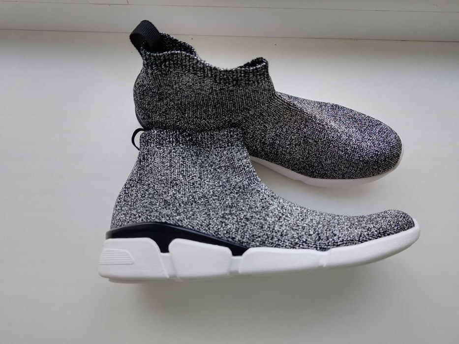 взуття жіноче нове