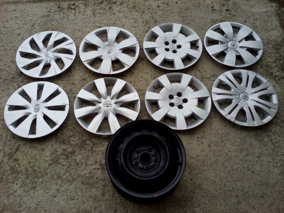 Колпаки,ковпаки R15,16,17 Toyota Corolla,Auris,Avensis,Camry,RAV4 ориг