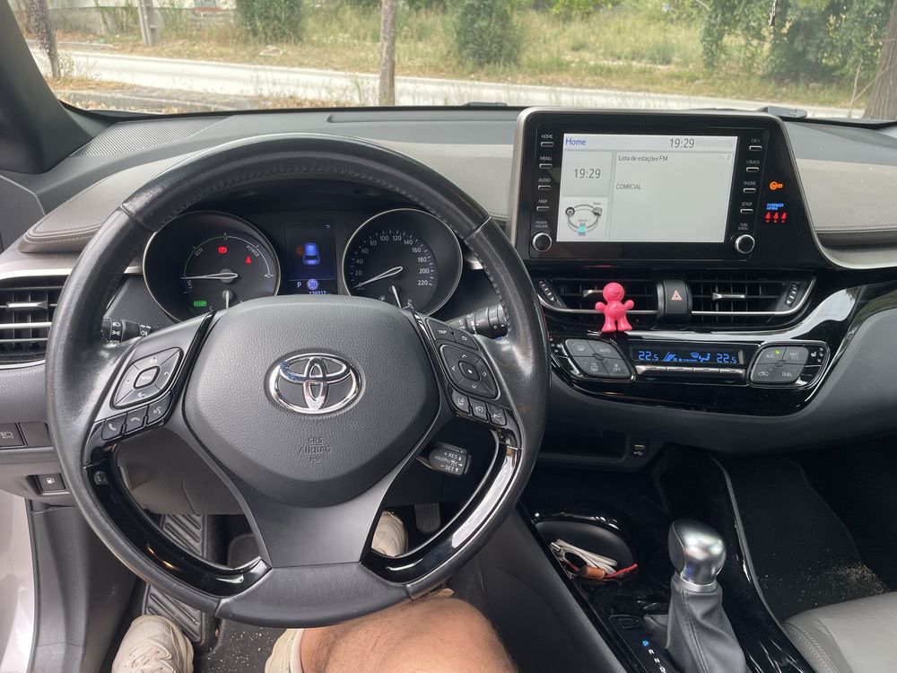 Toyota C‑HR 2019 Exclusive + P. Luxury– Híbrido (Gasolina + Elétrico)