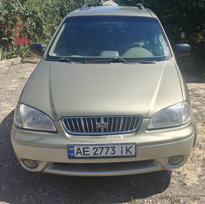 Продам KIA Carens 1999