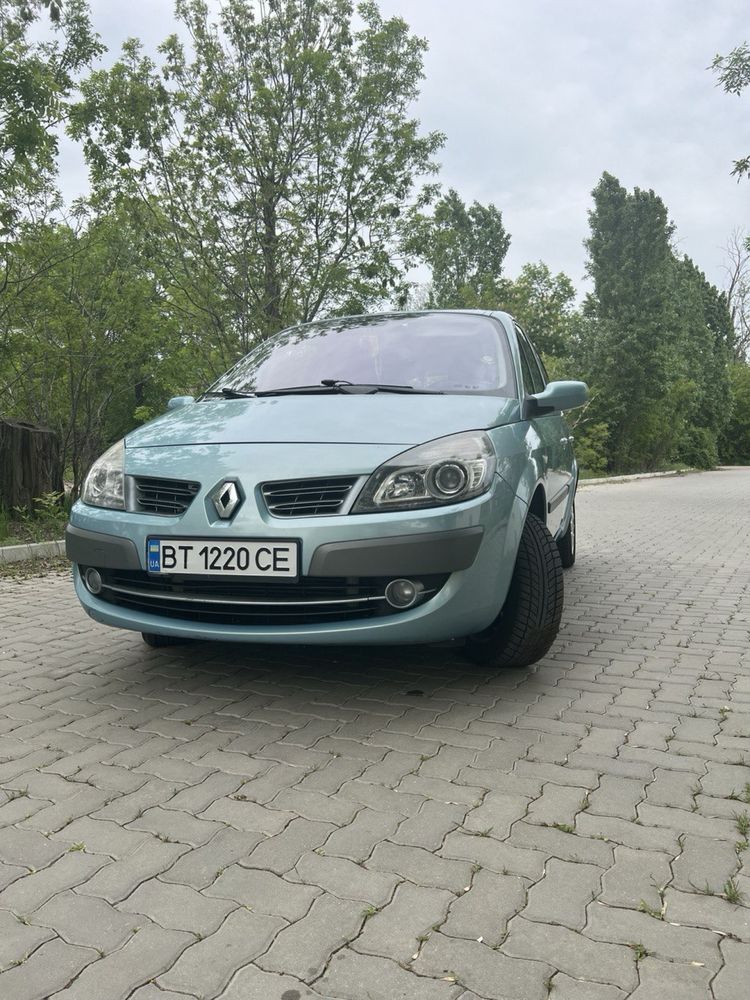 Renault Scenic ||