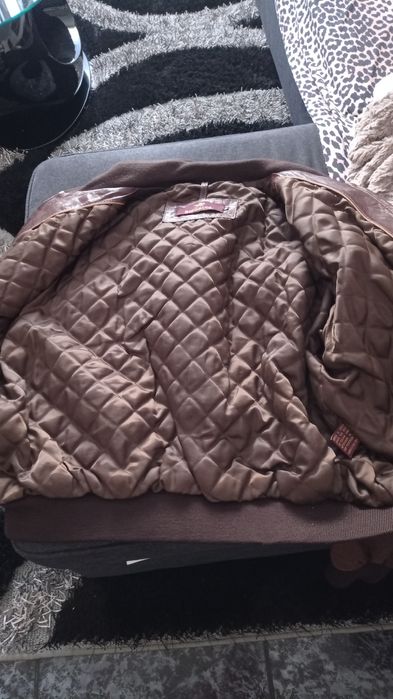 Vendo casaco de senhora de couro tamanho XL