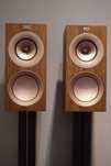 KEF R3 Meta Walnut Para - Outlet