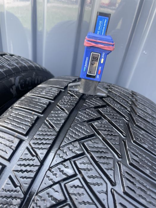 Зимові шини 235/50 R-17, 2 шт. Continental