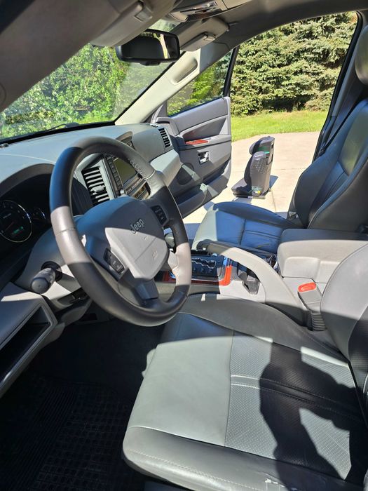 Jeep Grand Cherokee 3.0 CRD, hak 3.5t, QD2, zamiana