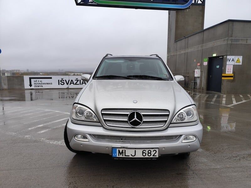Mercedes Benz ML  270