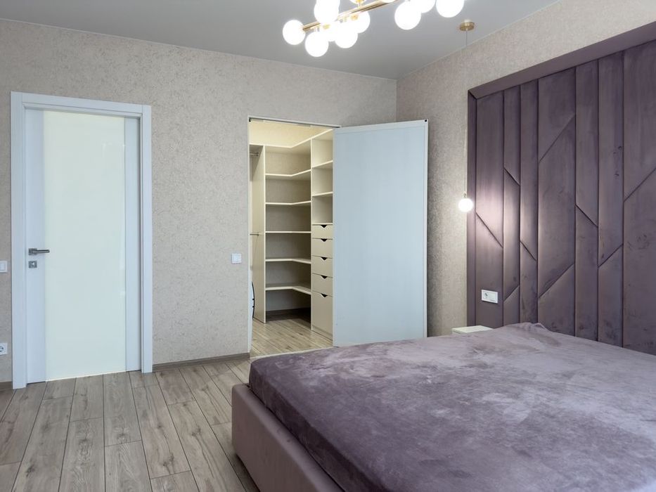 Продам 2 кімн.кв-ру-студію ЖК Новопечерська Вежа