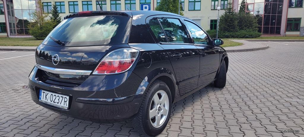 Opel Astra 1,4 benzyna super stan