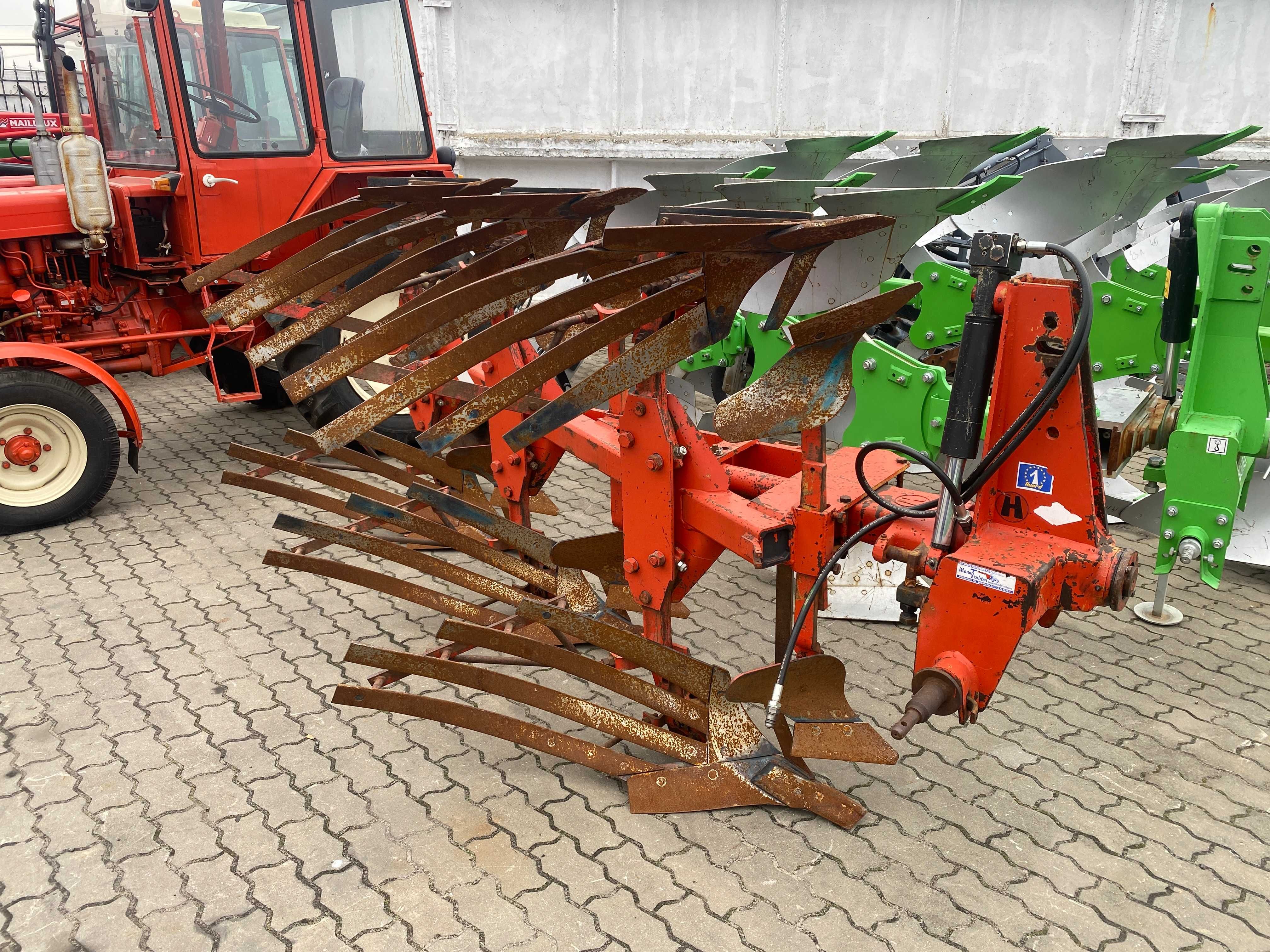 Плуг Kuhn Huard 3  оборотний Lemken Kverneland