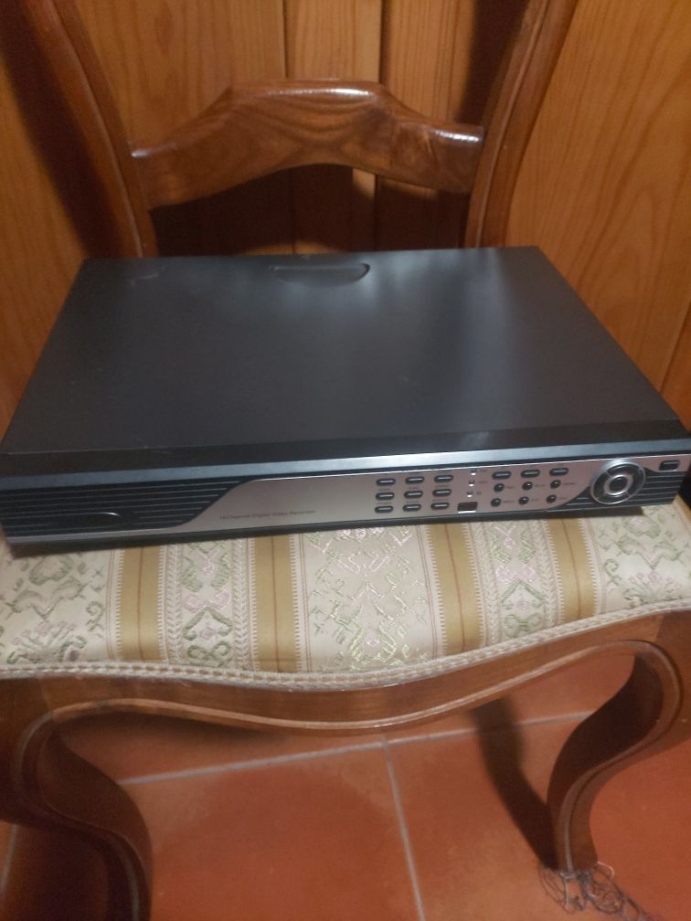 Dvr usado de 16 camaras