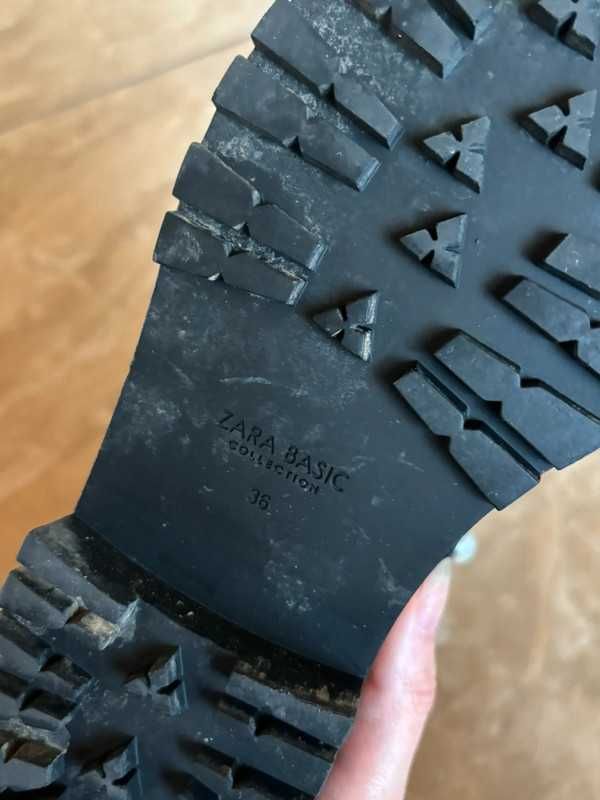 Skórzane botki z perełkami na suwak ZARA Basic r. 36