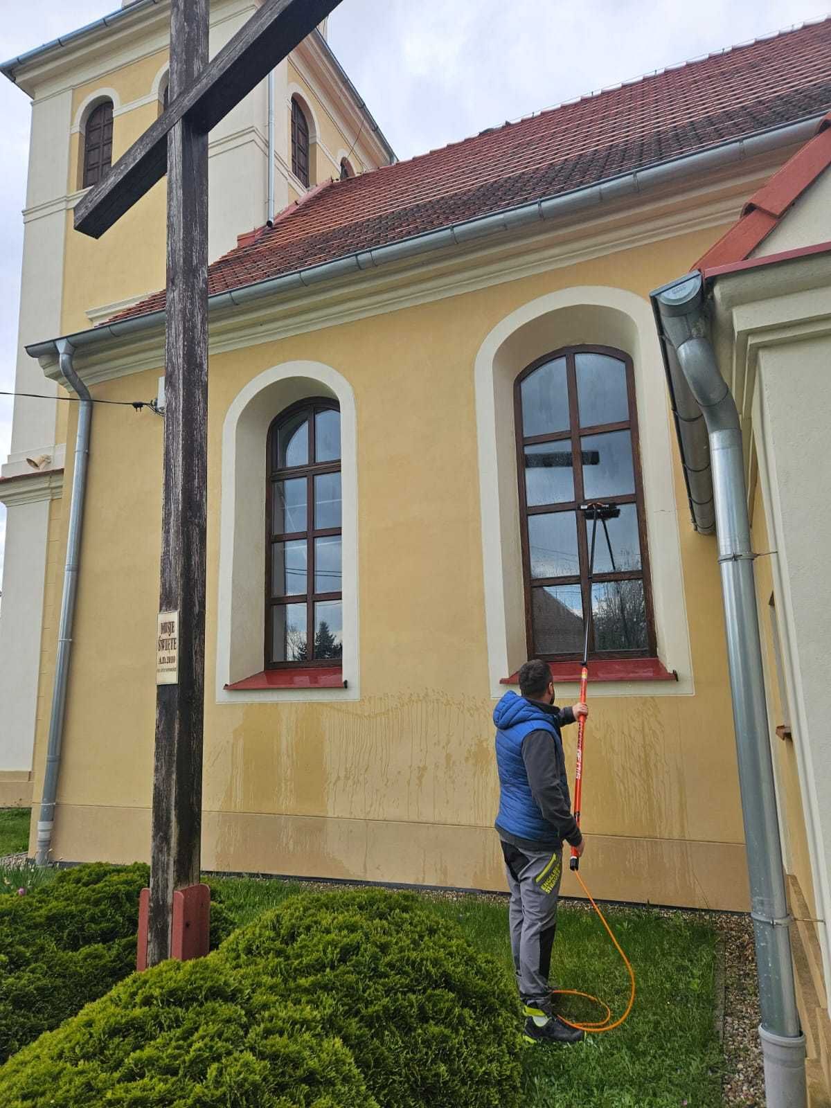 Mycie wysokościowe wodą demineralizowaną