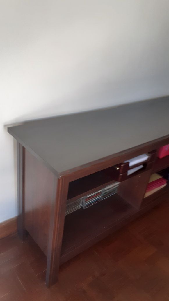 Movel consola Ikea usado