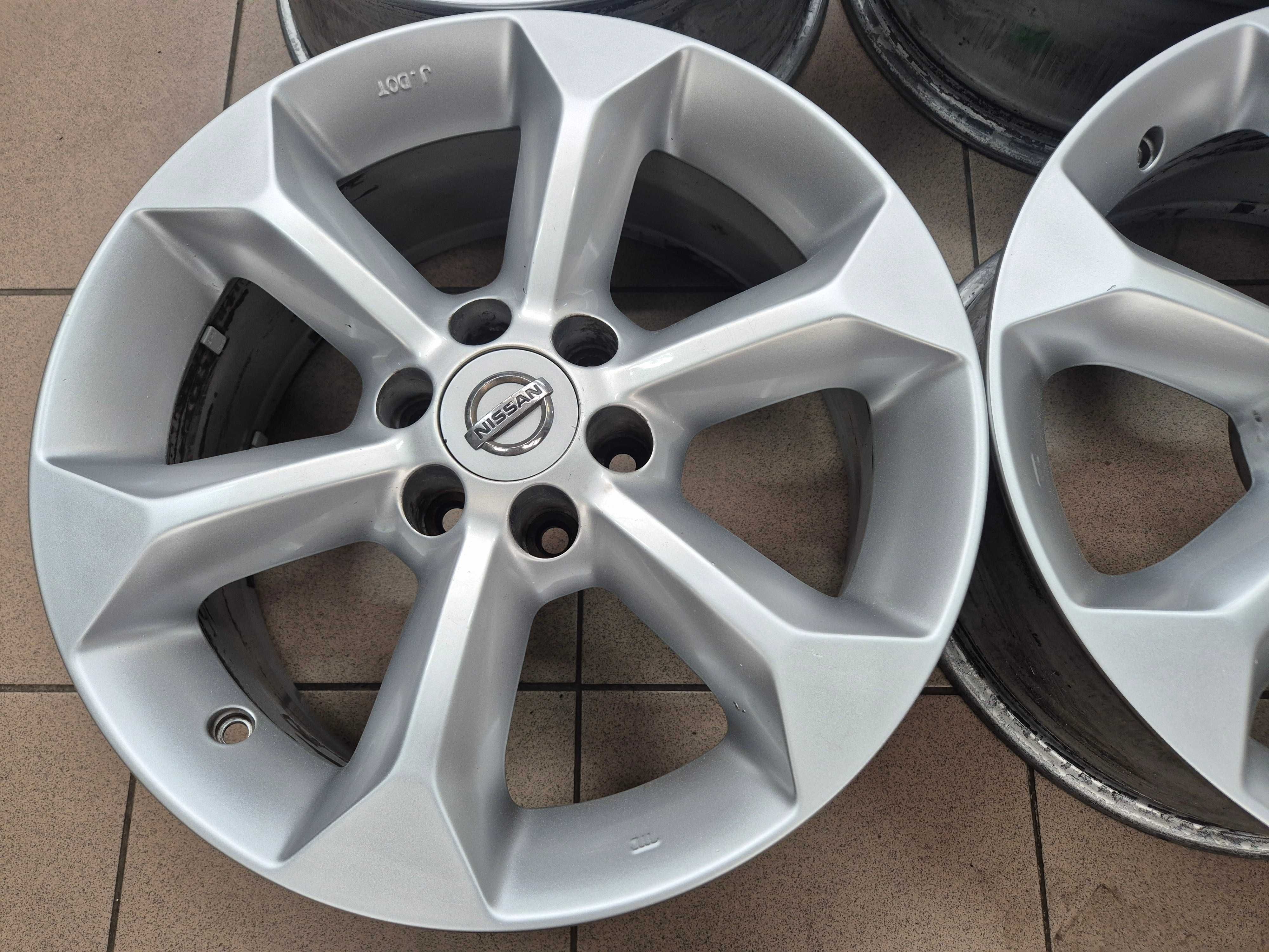 FELGI r17 (A(A37/25)008# NISSAN RANAULT Navara 6x114,3 7J 7x17 ET30