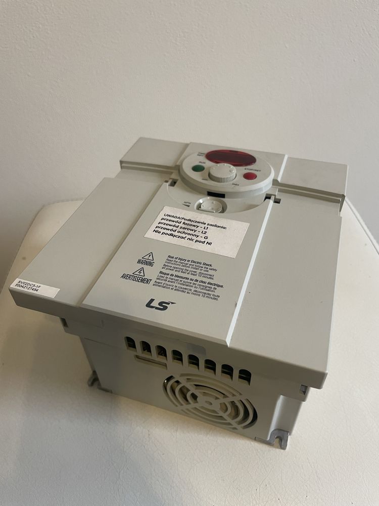 Falownik LG IC5 2,2kw 1x230V SV022iC5-1F