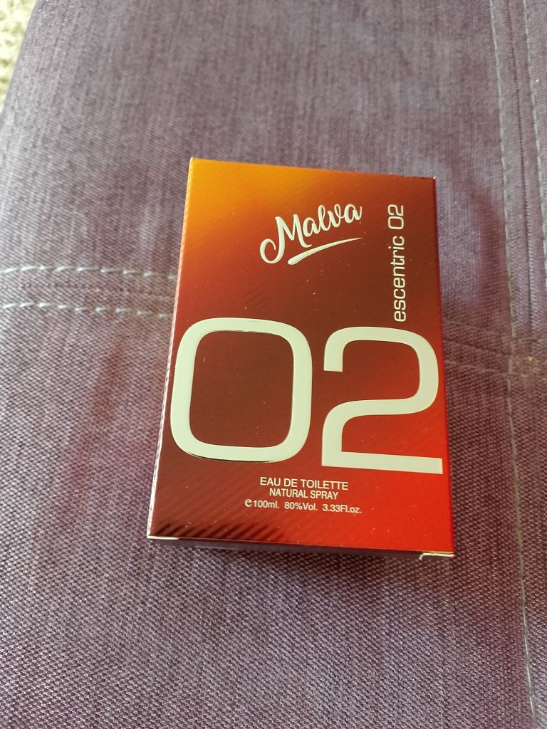Продам туалетную воду "молекула 02"произведено  в ОАЭ