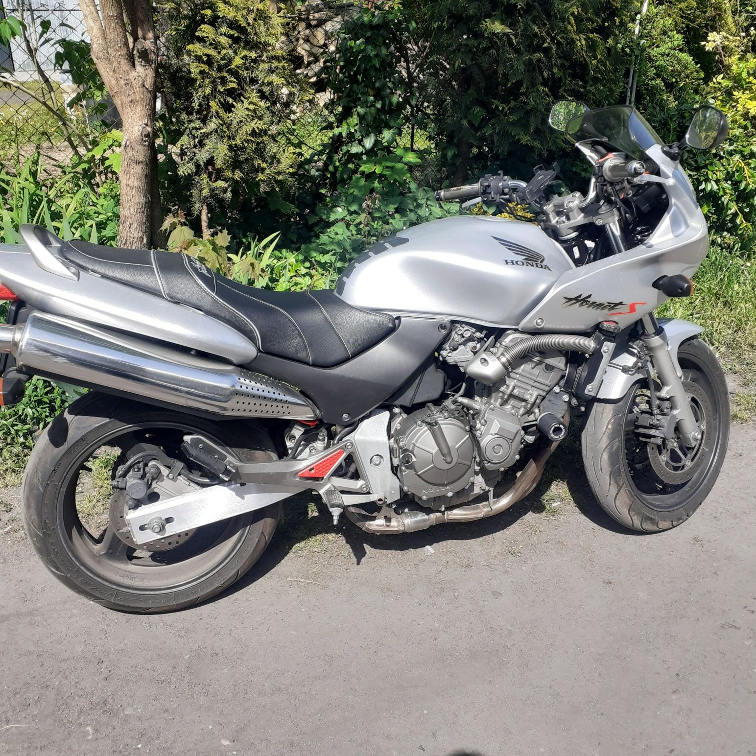 Motocykl honda hornet