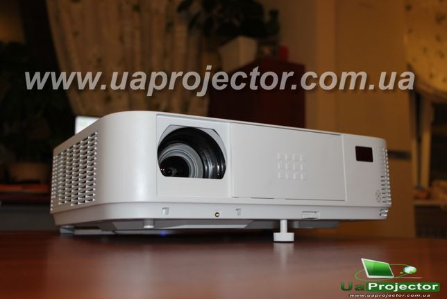 Японский проектор NEC M322X, 3200 Ansi lm., 10000/1, до FullHD