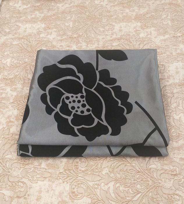 Шторы на окна 2 штуки 226×140