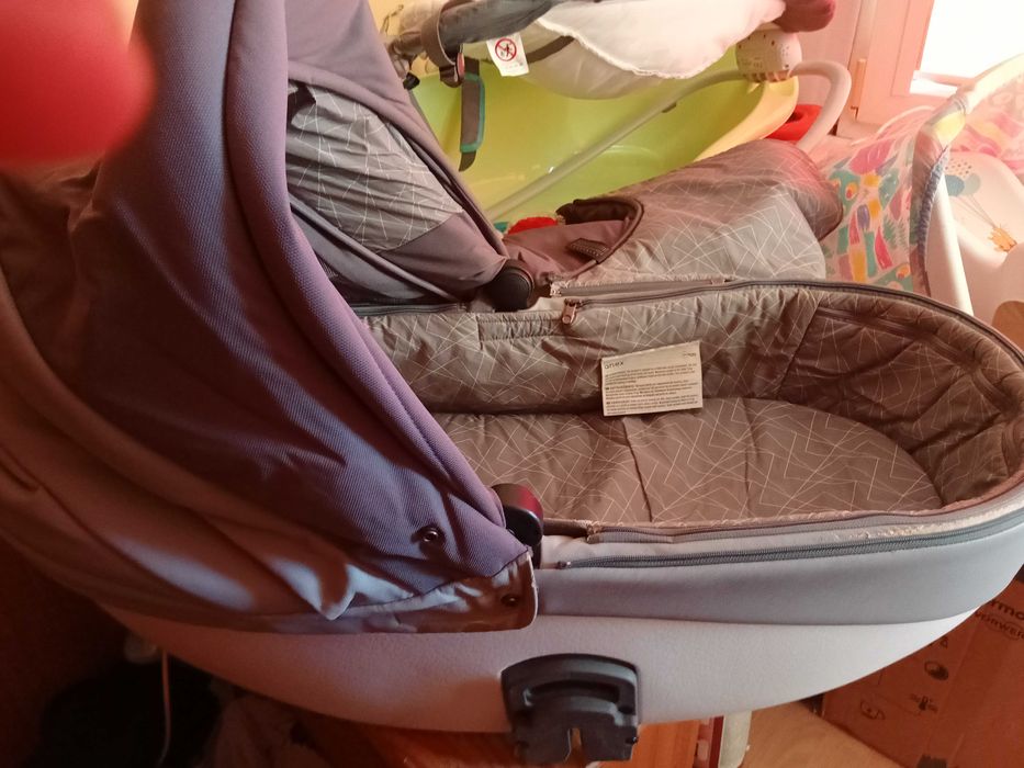 Wòzek 2w1 Wanienka Fotelik samochodowy itd.