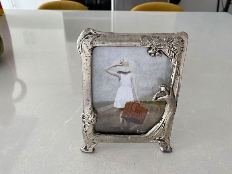 Moldura de fotografia em metal
