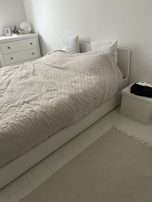 Lozko ikea z dwiema szufladami