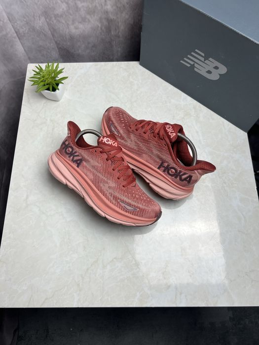 Кроссовки Hoka Clifton 9 Розмір 40 Original Взуття