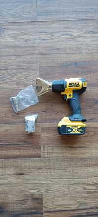 Opalarka DeWalt dce530