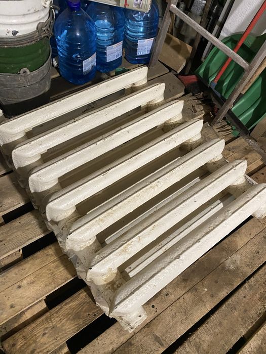 Чугунная батарея