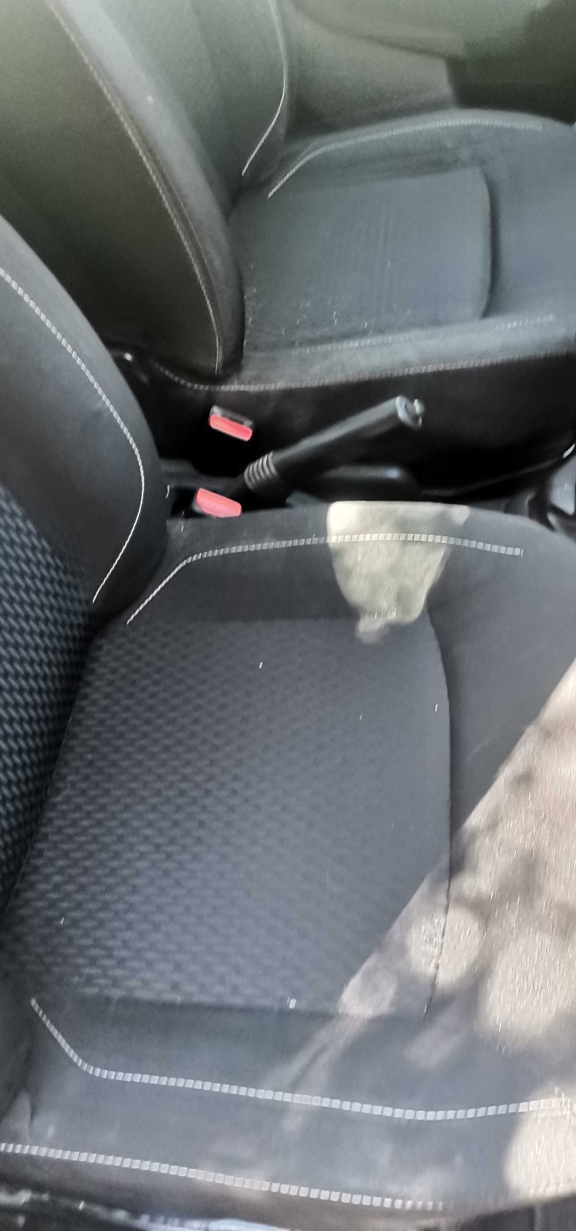 VENDO carro, Dacia sandero 0.9 TCe Comfort de 2017