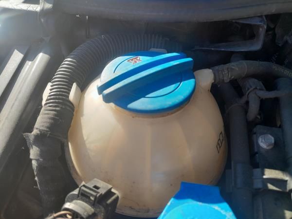 Reservatório / depósito da água / líquido de refrigeração VOLKSWAGEN S
