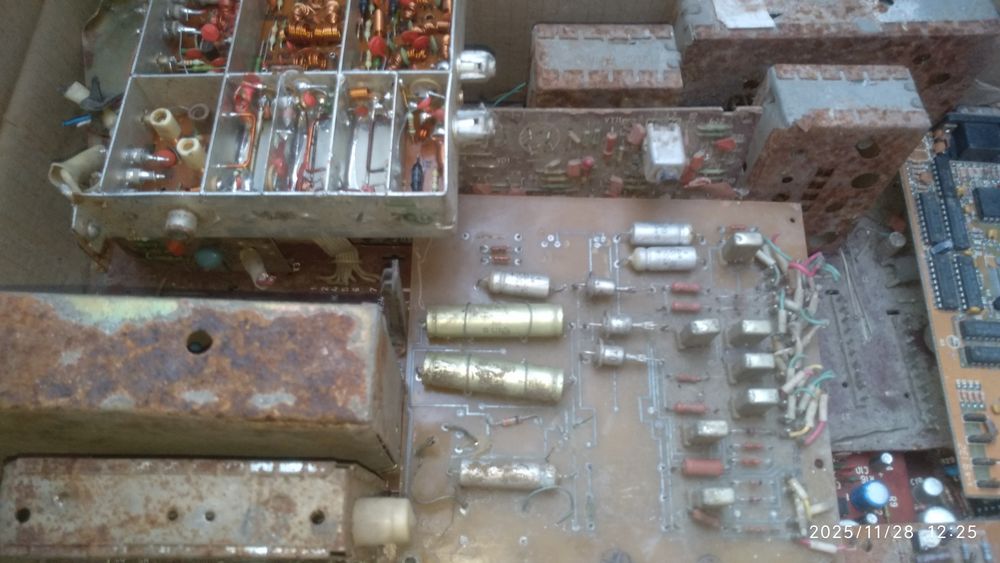 Продам з різної Апаратури Плати