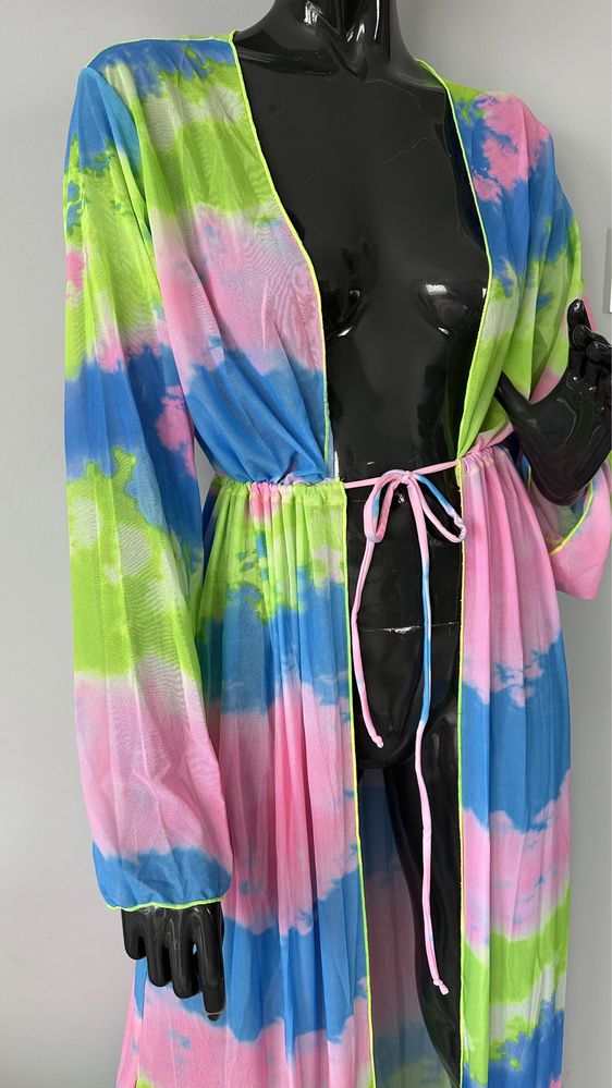 Dlugi kolorowy szlafrok narzutka plażowa kimono neon ze skrzydłami