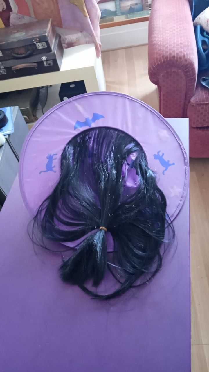 Chapéu de Bruxa com Cabelo